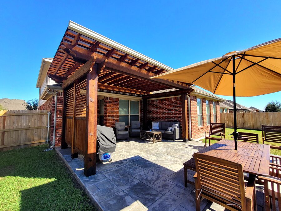 Custom pergola built by Texas Patios Plus in south DFW
