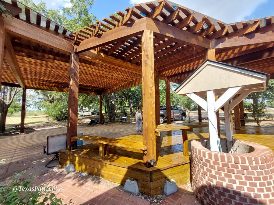 Custom pergola built by Texas Patios Plus in south DFW